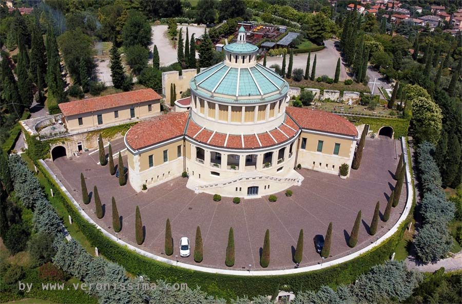 Casa di San Leonardo a Verona